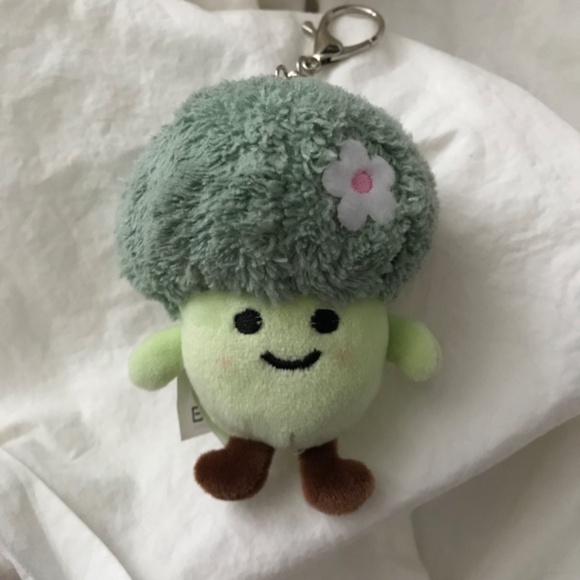 Broccoli Keychain Feminine Flower 4” x 3” - Picture 7 of 7